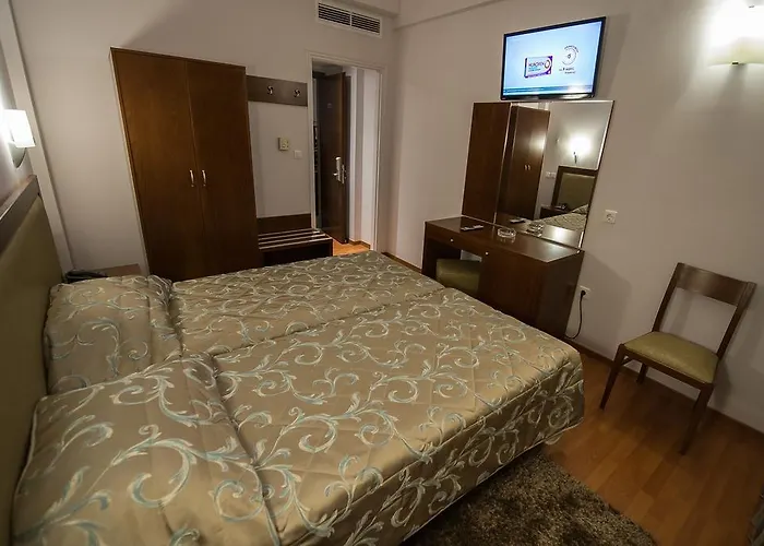 Hotel Olympos 2*